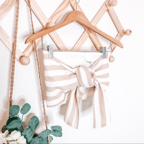 Tops - STRIPED FRONT TIE TOP